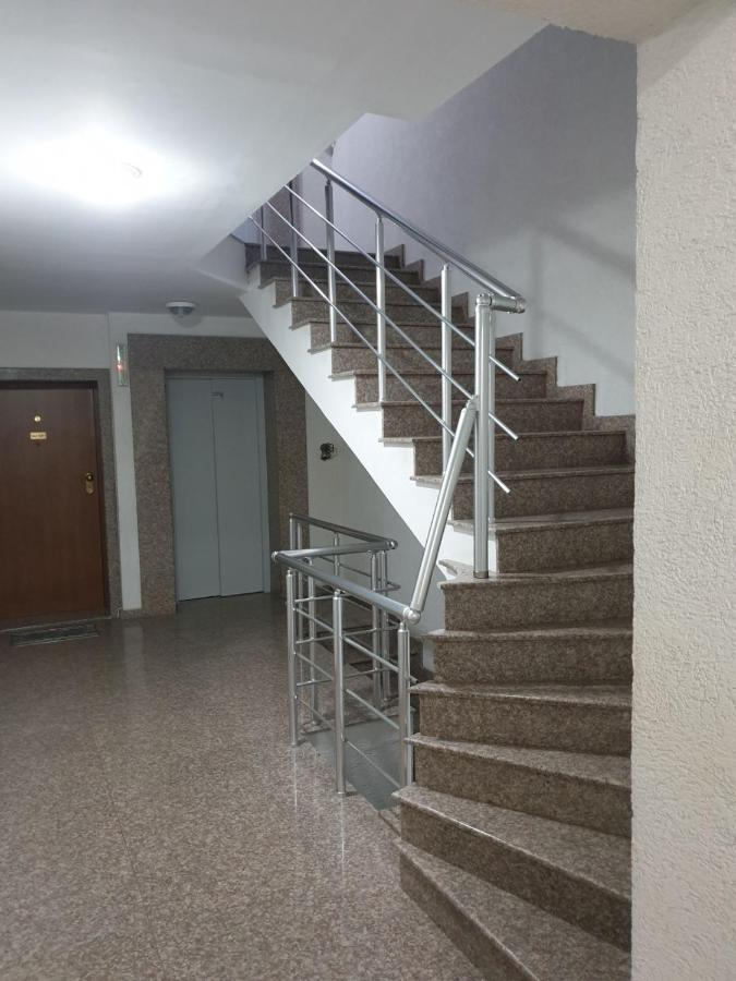 Вселена Apartment Варна Екстериор снимка
