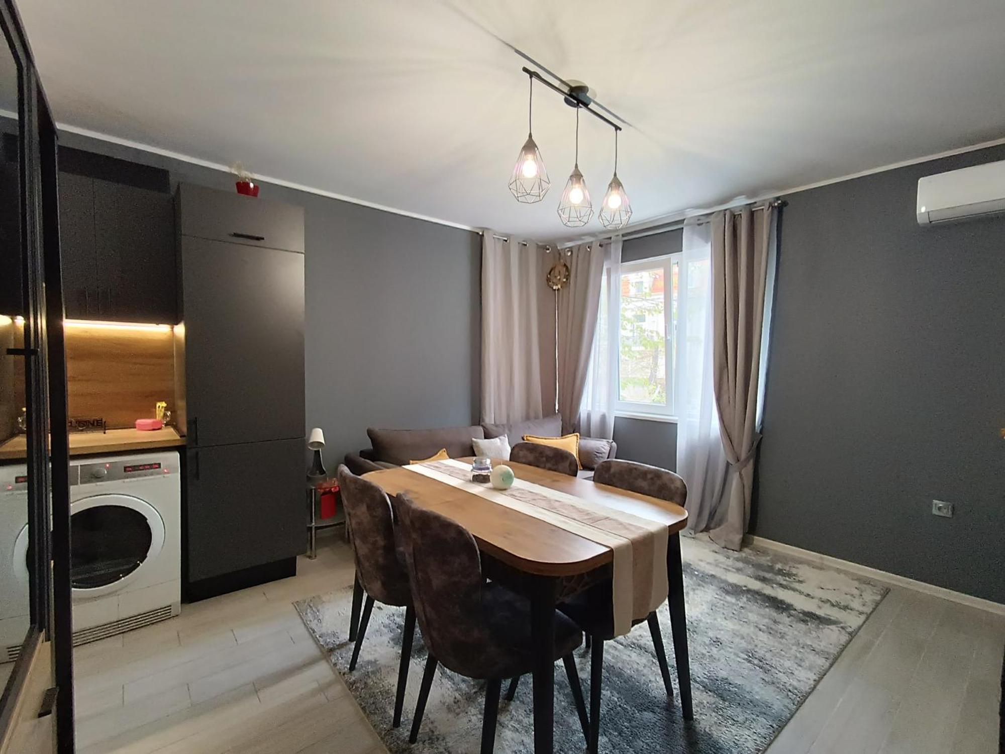 Вселена Apartment Варна Екстериор снимка
